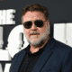 russell crowe net worth