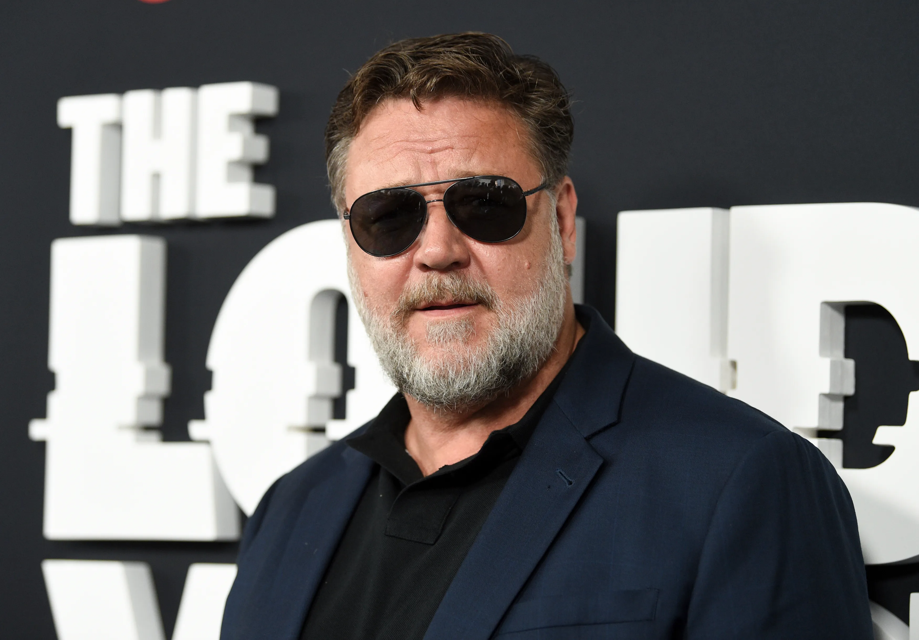 russell crowe net worth